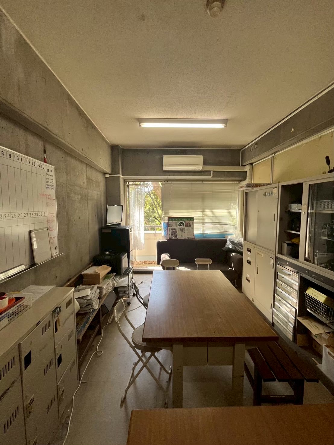 学習院大学新聞社 2枚目