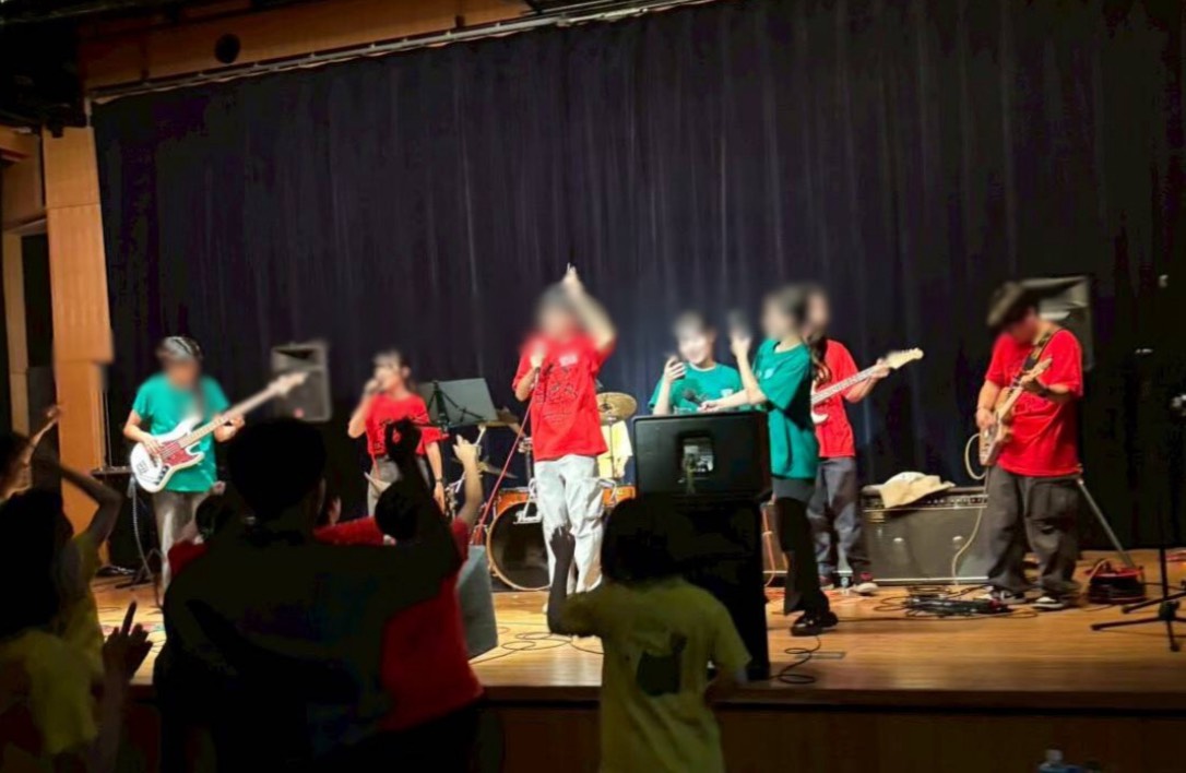 中南米研究会 2枚目